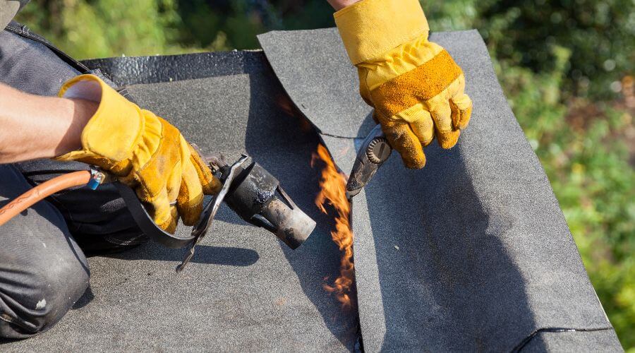 Expert top industrial roofings services in Edwards, MO